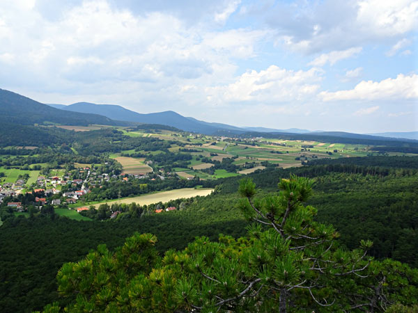 Die Aussicht beim Gipfelkreuz